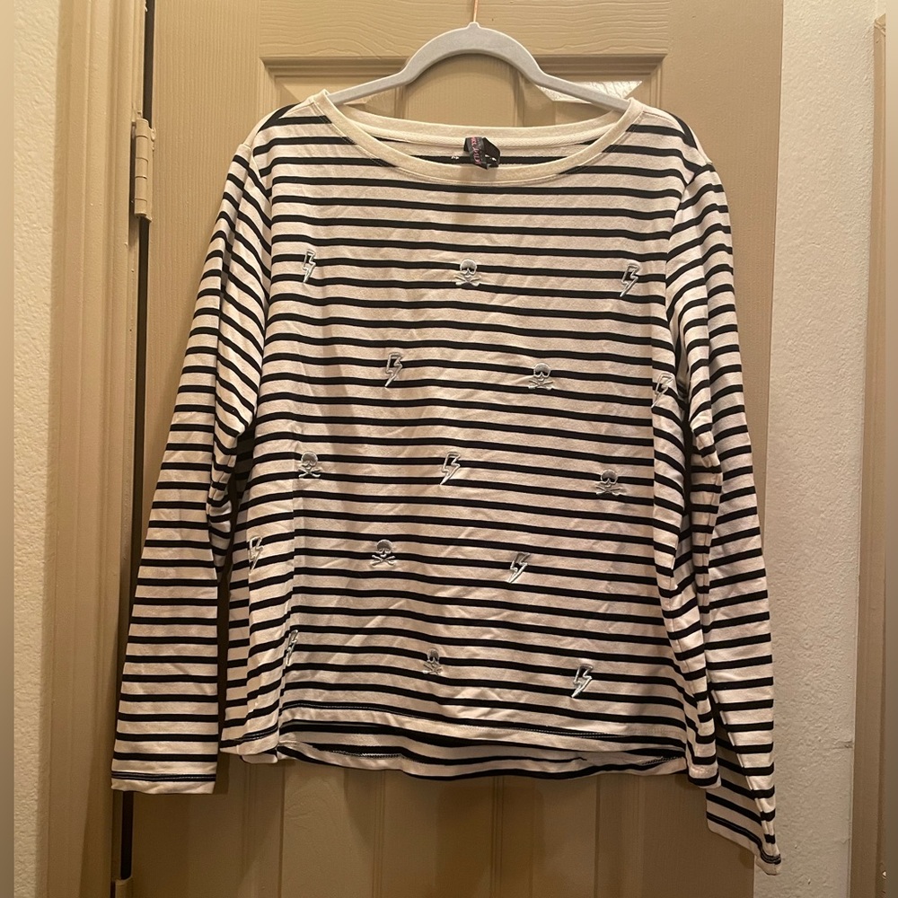 Betsey Johnson Black and White Striped Crew Neck with Embroidered Detailing
